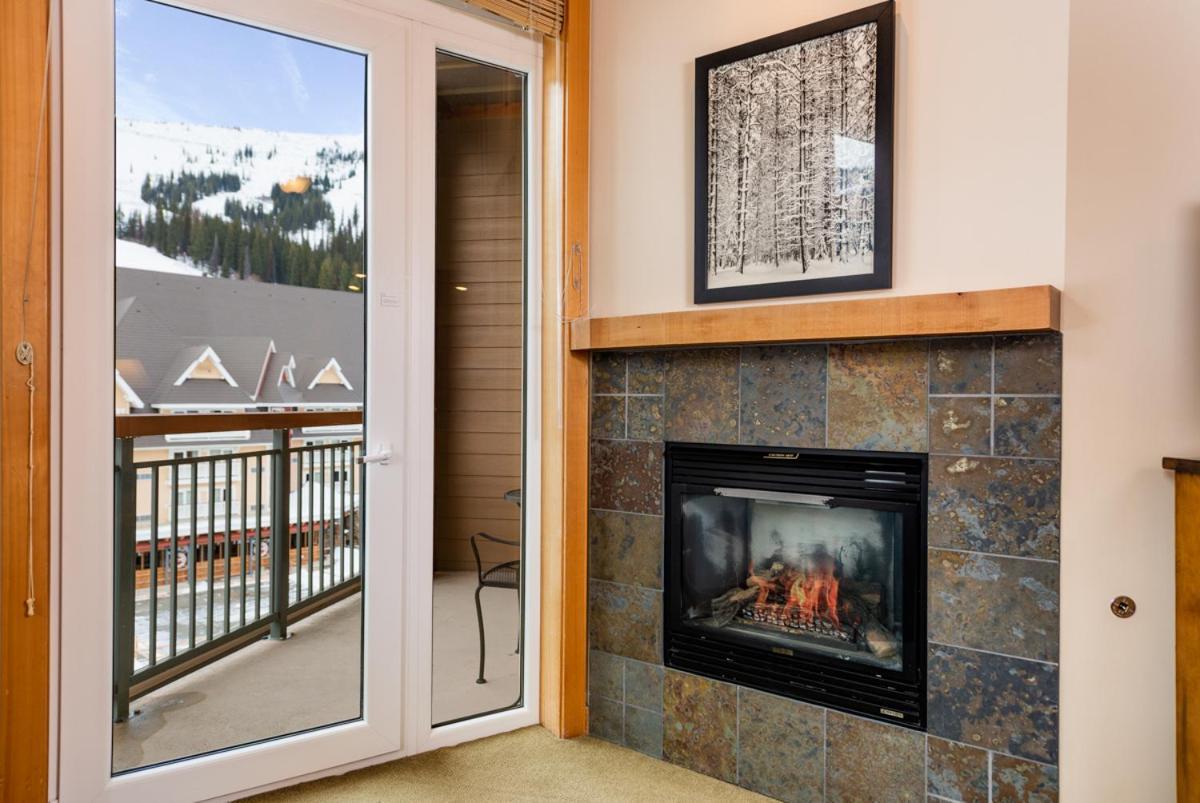 Schweitzer Mountain Resort White Pine Lodge Сандпойнт Екстериор снимка