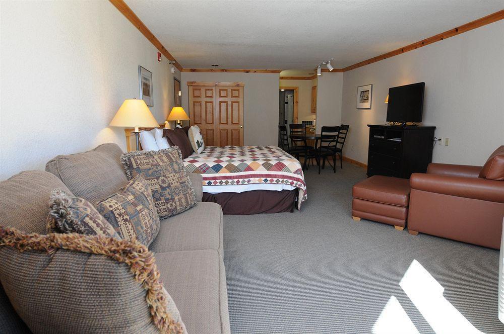 Schweitzer Mountain Resort White Pine Lodge Сандпойнт Екстериор снимка